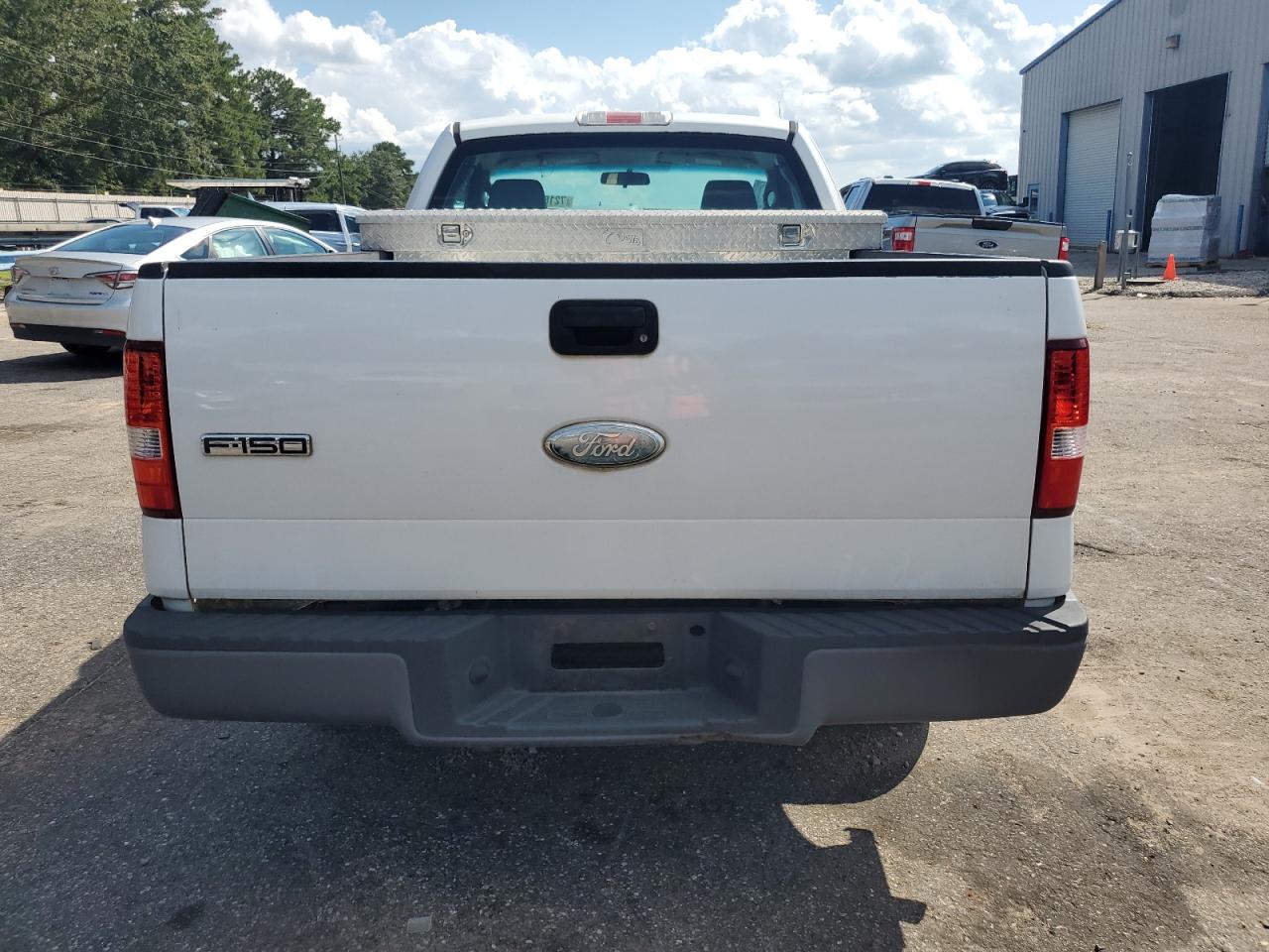 2007 Ford F150 VIN: 1FTRF12277NA83398 Lot: 72161514