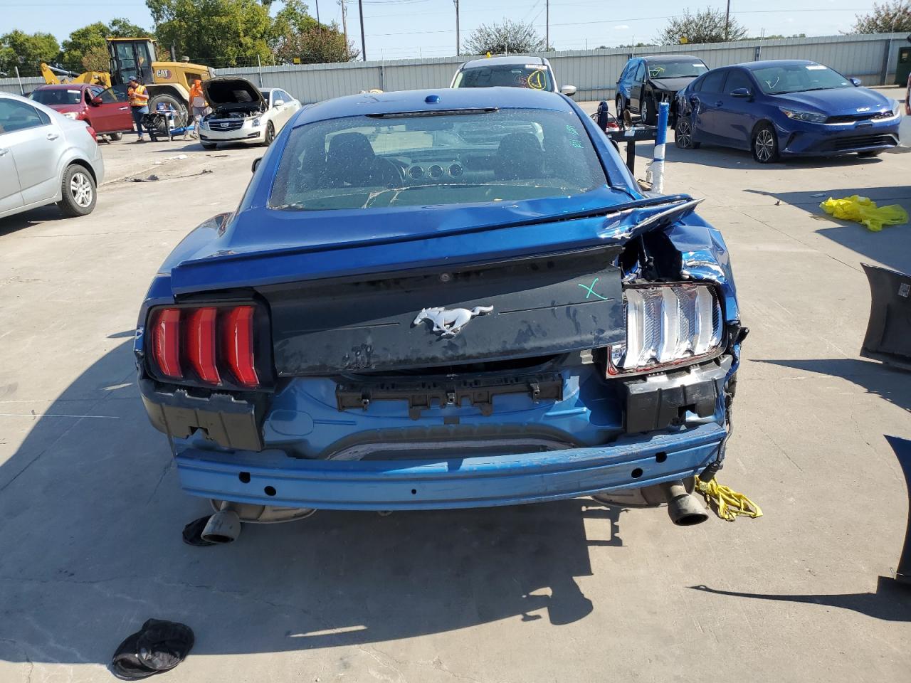 1FA6P8TH5J5122238 2018 Ford Mustang