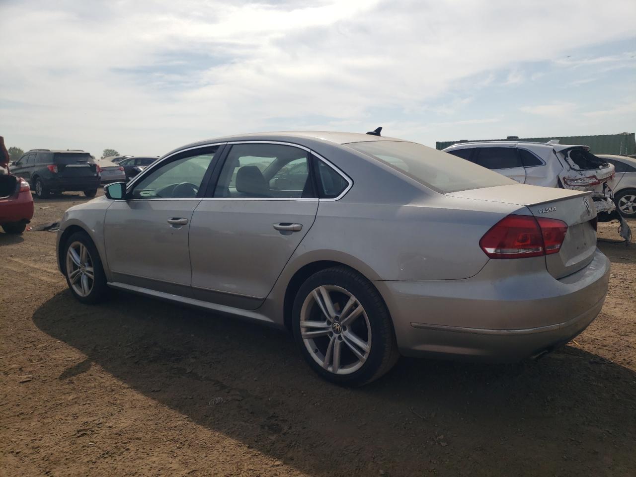 VIN 1VWCN7A35DC041922 2013 VOLKSWAGEN PASSAT no.2