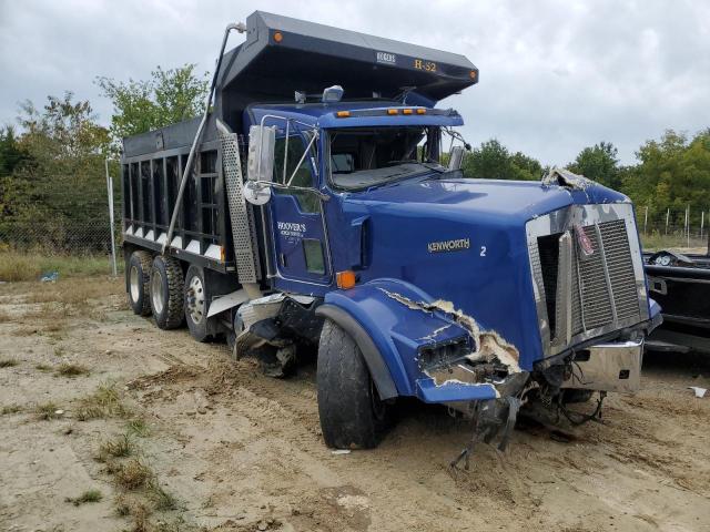 2013 Kenworth Construction T800