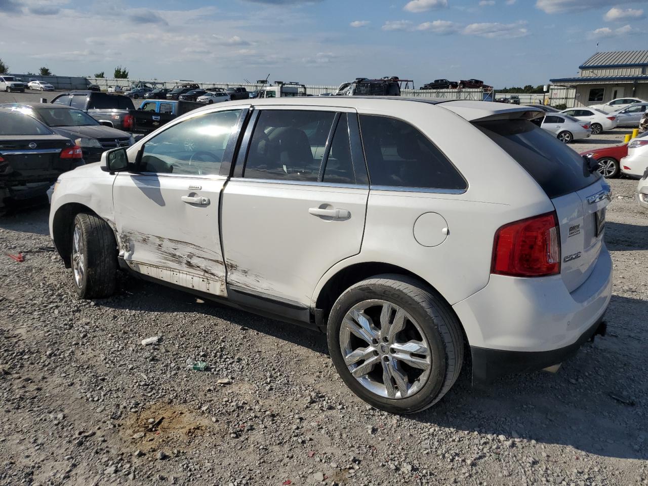 2011 Ford Edge - Image 2