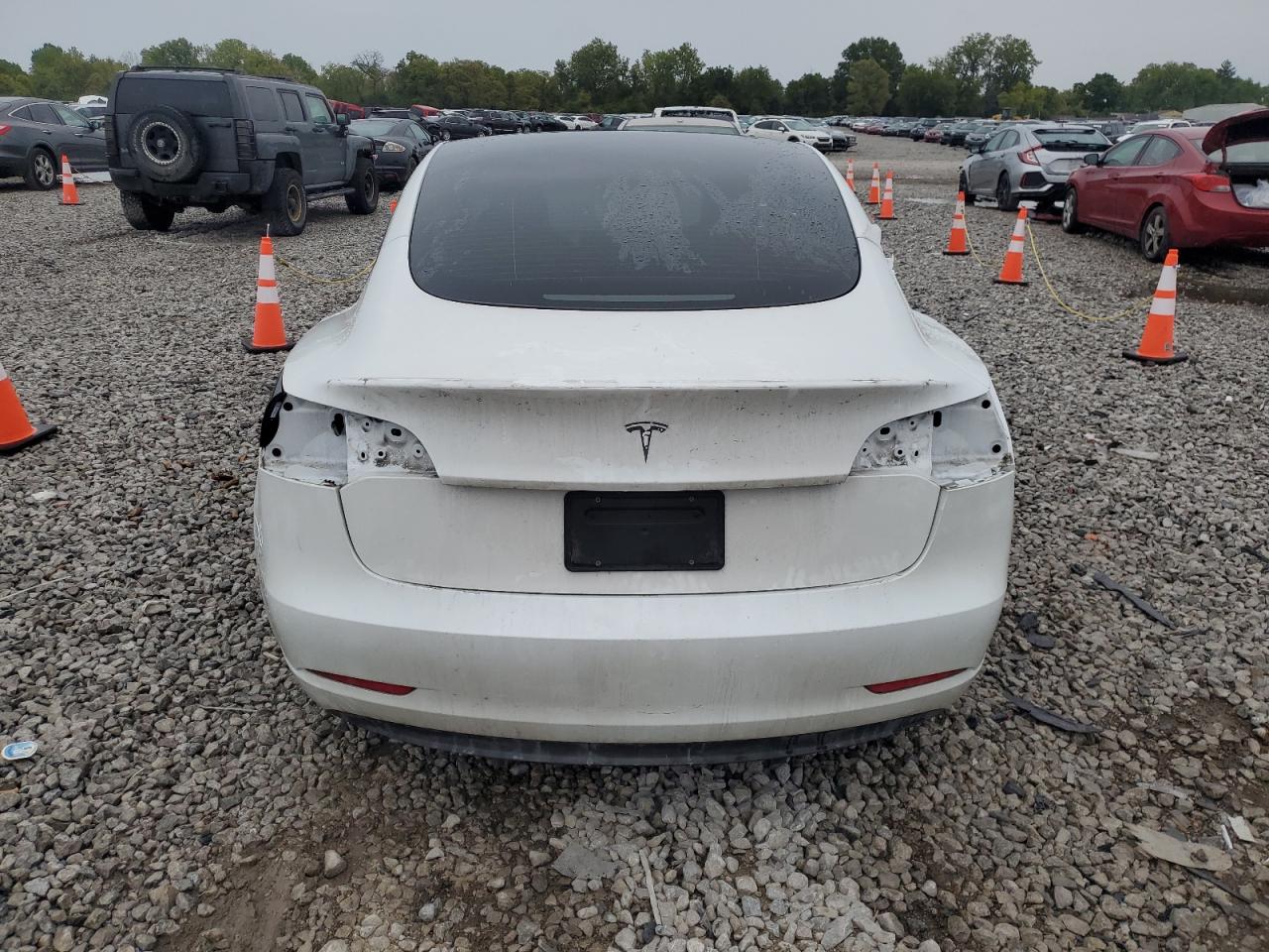 5YJ3E1EA9PF585646 2023 Tesla Model 3