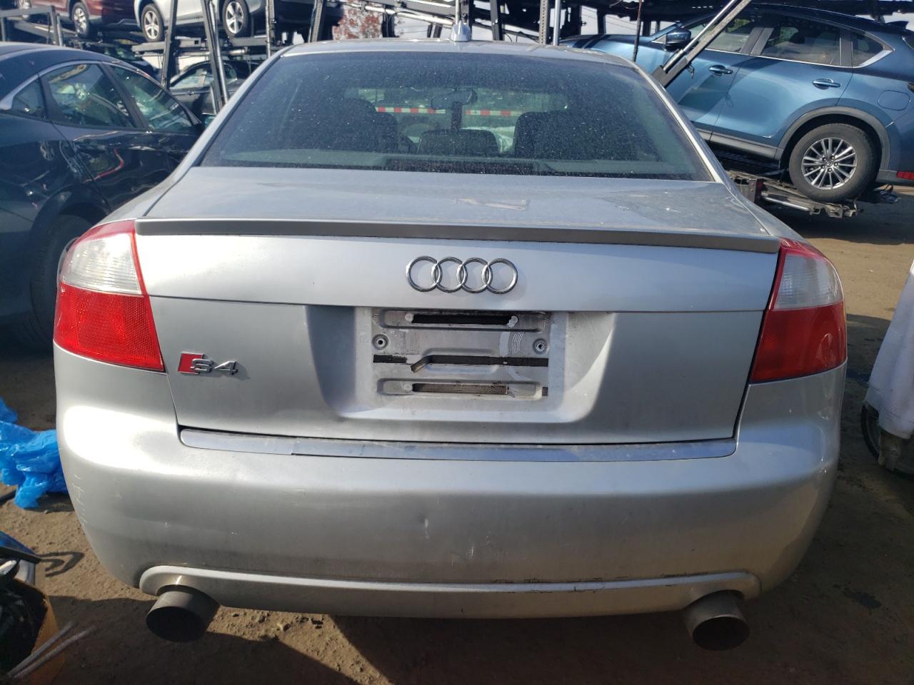 2004 Audi S4 VIN: WAUPL68E64A102859 Lot: 72573904