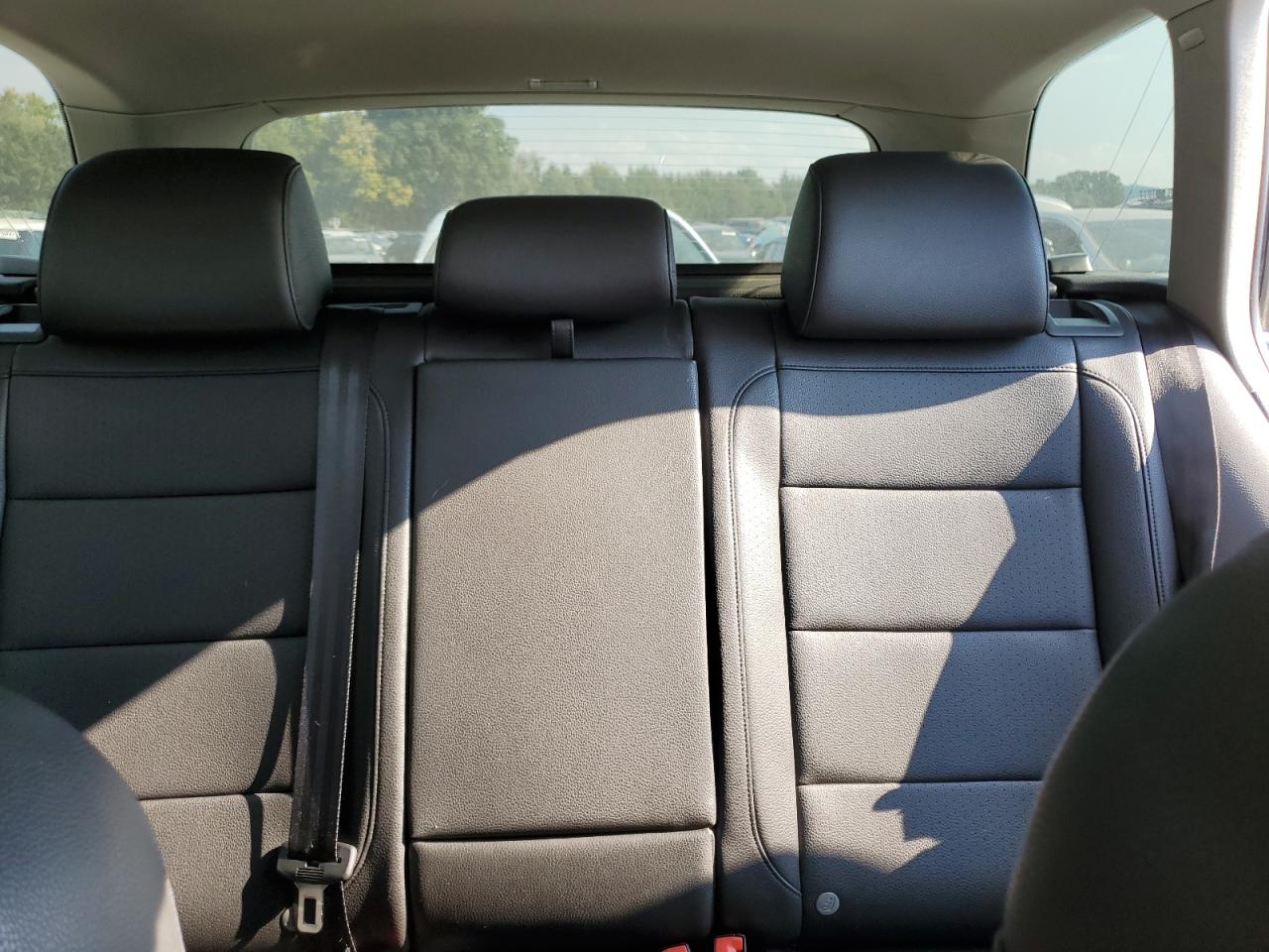 2011 Volkswagen Jetta Tdi VIN: 3VWPL7AJXBM658072 Lot: 73018514