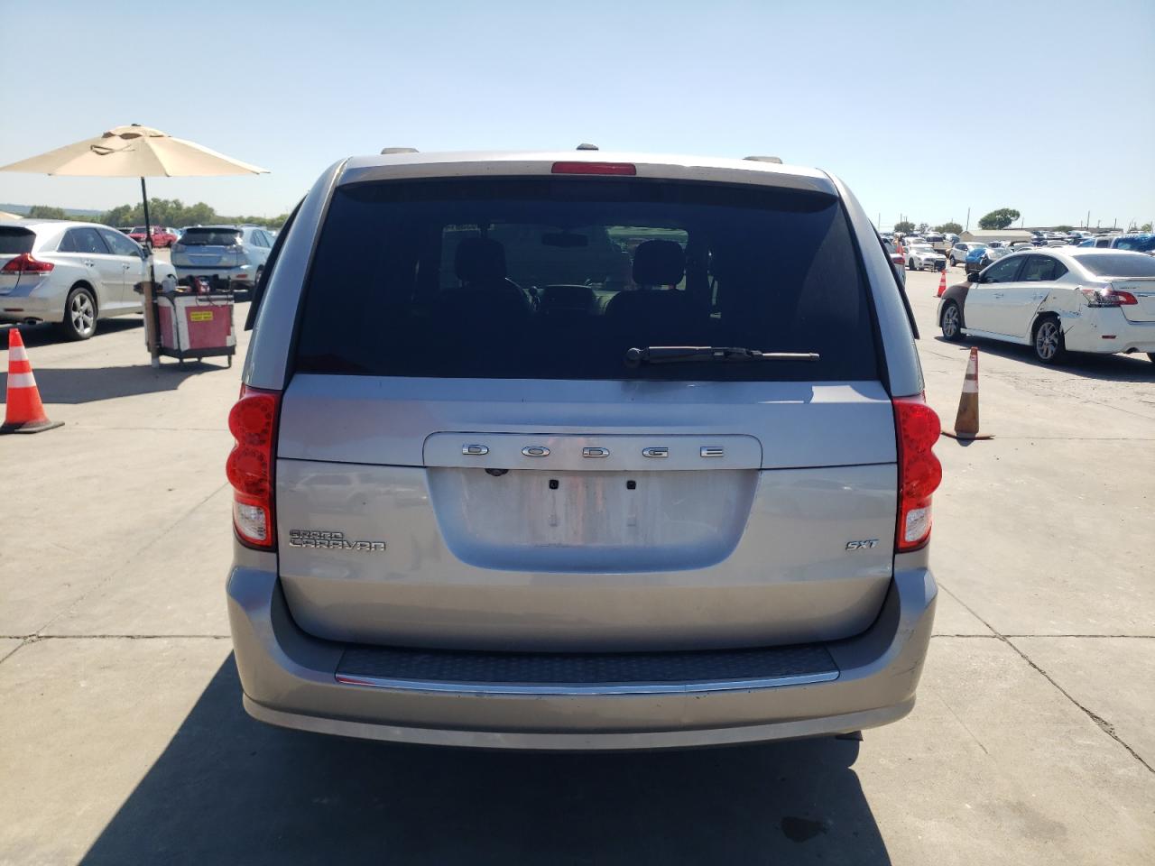 2C4RDGCG2GR255908 2016 Dodge Grand Caravan Sxt