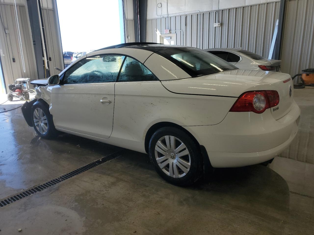 2007 Volkswagen Eos 2.0T VIN: WVWBA71F07V033644 Lot: 73541524