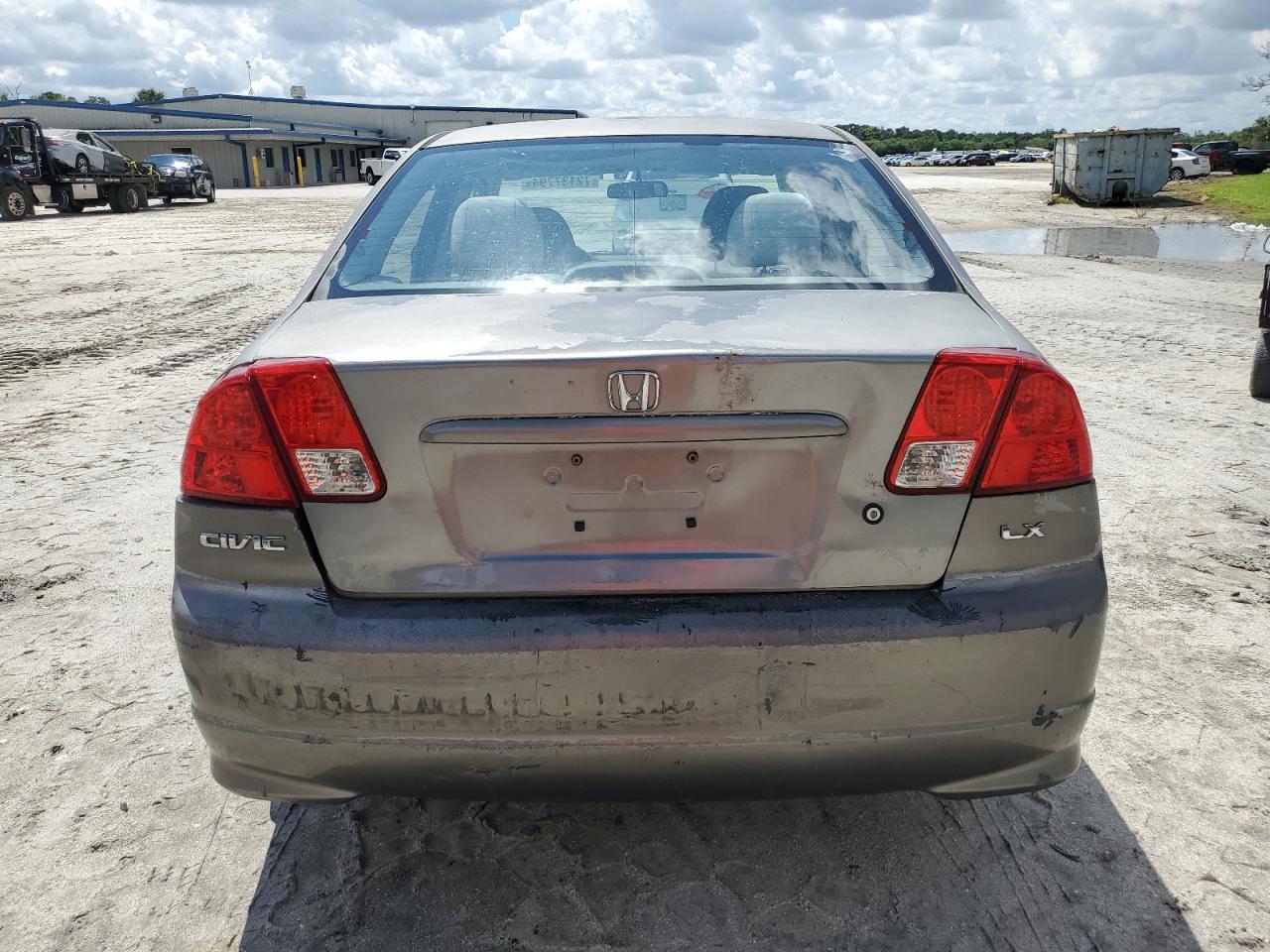 2HGES16555H572324 2005 Honda Civic Lx