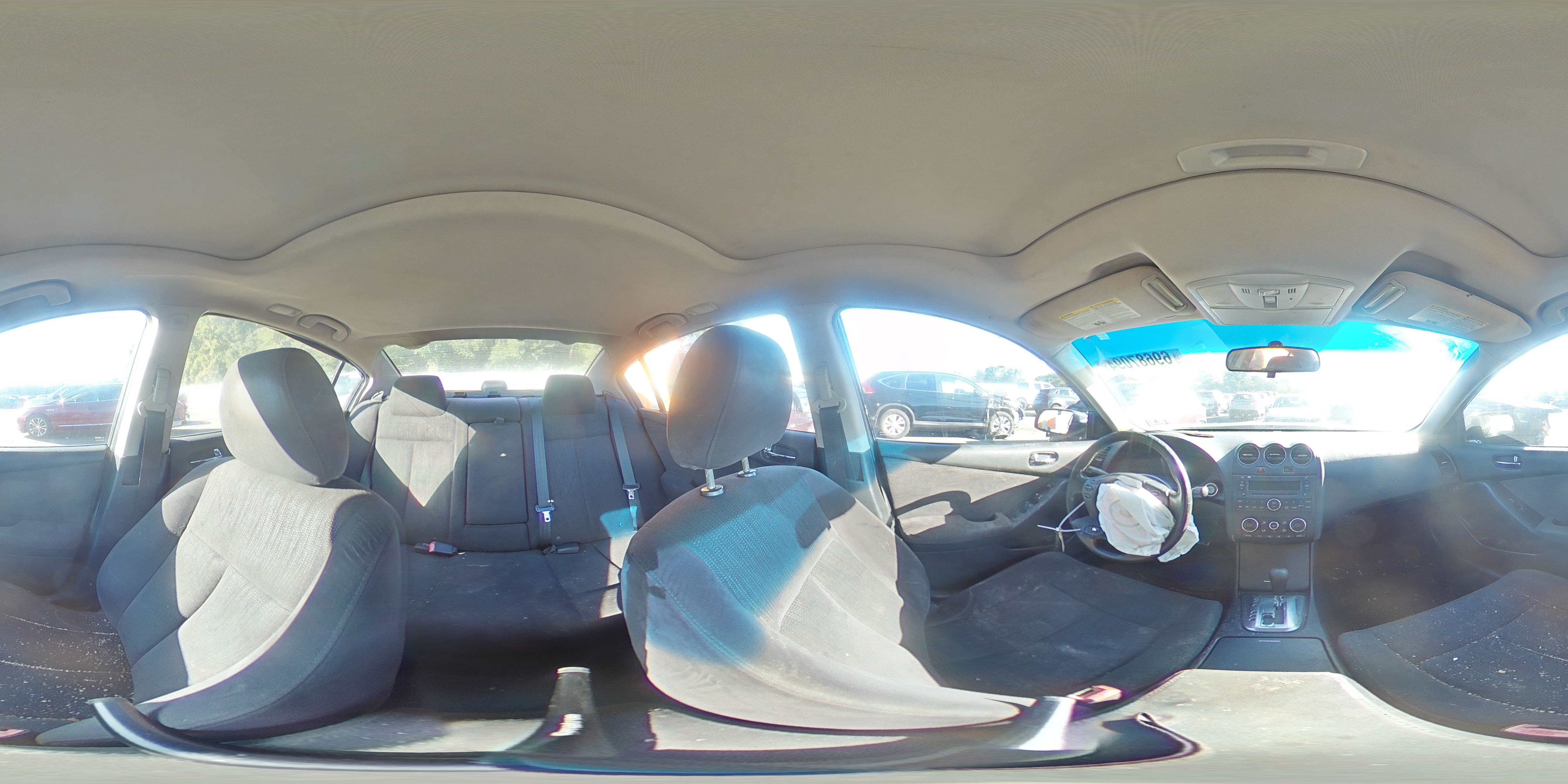 2011 Nissan Altima - Image 12