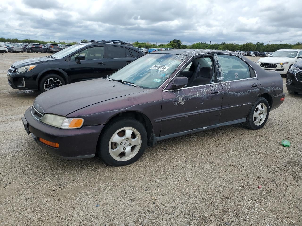 San Antonio, TX에서 판매 중인 1997 Honda Accord Se - Minor Dent/Scratches