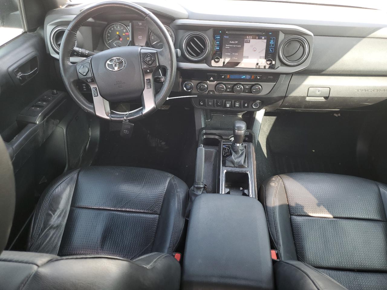 3TMCZ5AN5KM261733 2019 Toyota Tacoma Double Cab