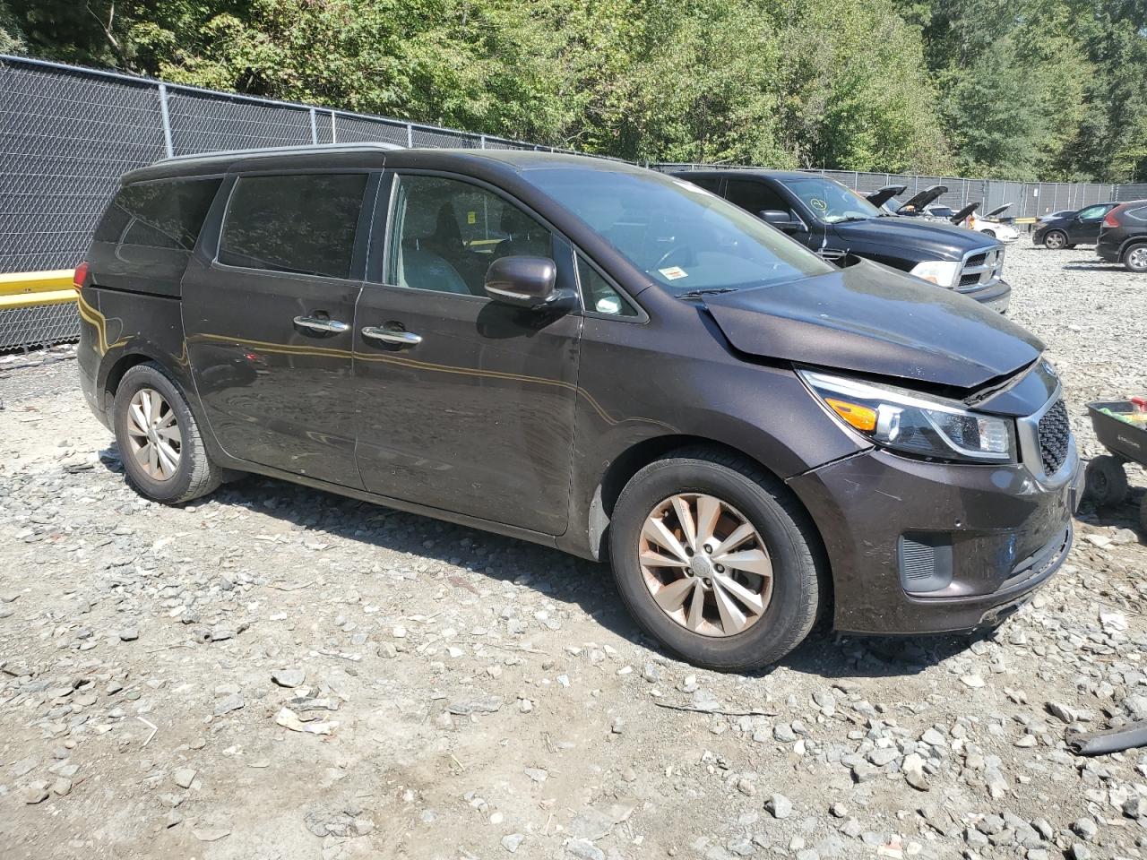 VIN KNDMB5C10G6212370 2016 KIA All Models no.4