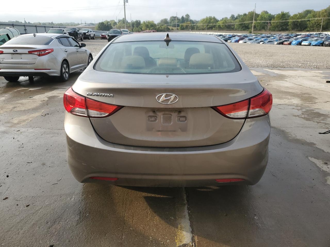 5NPDH4AE2DH428642 2013 Hyundai Elantra Gls