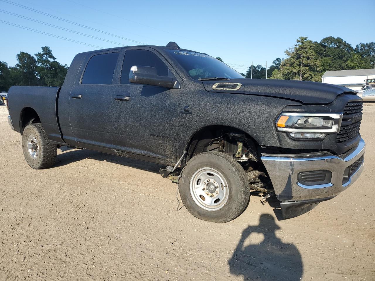 2022 RAM 2500 - Image 4