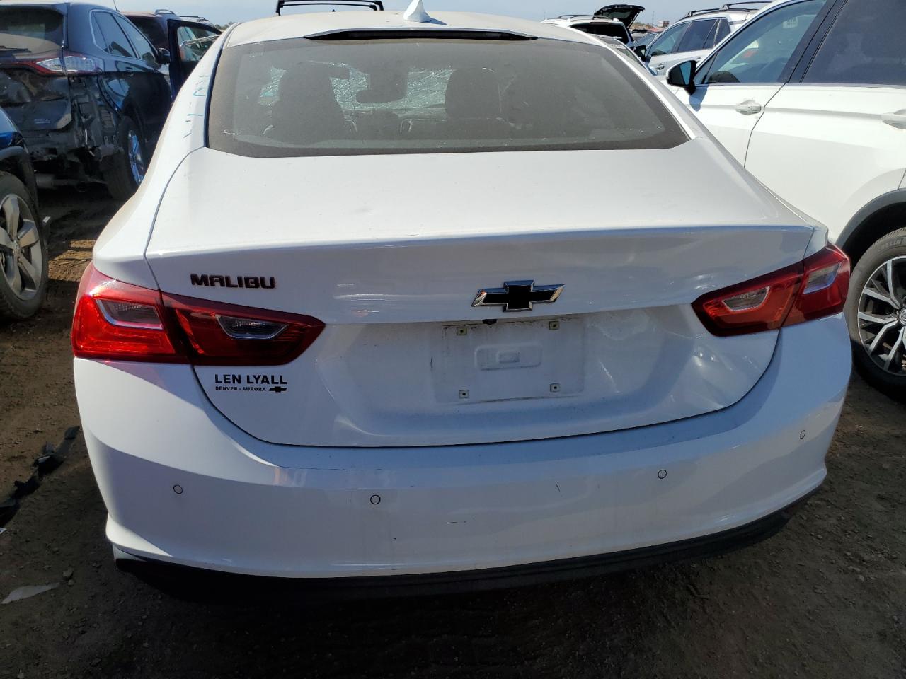 1G1ZD5ST3JF290726 2018 Chevrolet Malibu Lt