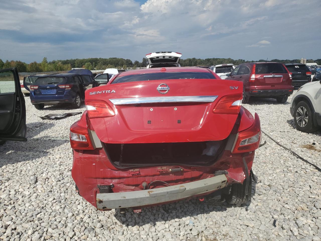 2019 Nissan Sentra - Image 6