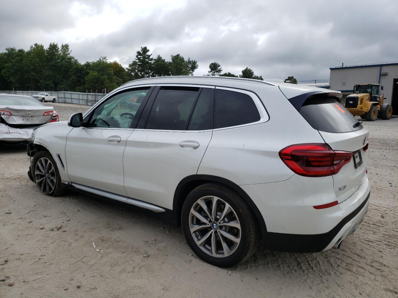 VIN 5UXTR9C58KLP77461 2019 BMW X3 no.2