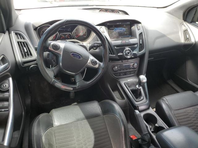  FORD FOCUS 2014 Белый