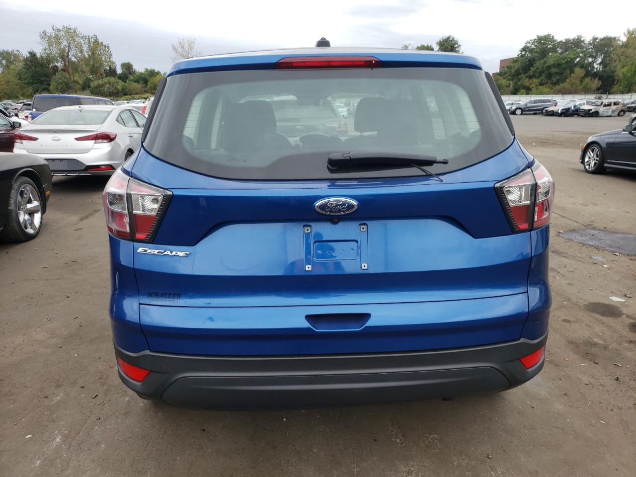 1FMCU0F72HUA44331 2017 Ford Escape S