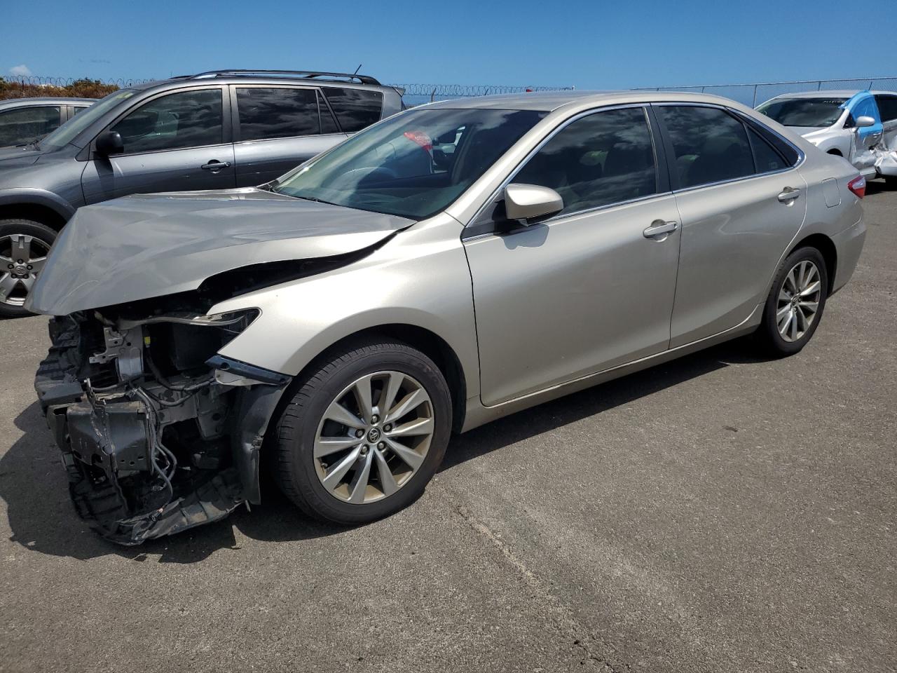 4T1BF1FK6FU100929 2015 TOYOTA CAMRY - Image 1