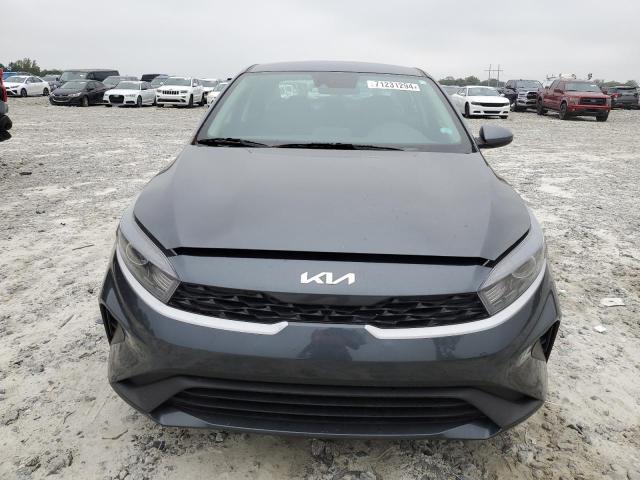 3KPF24ADXRE702098 Kia Forte  5