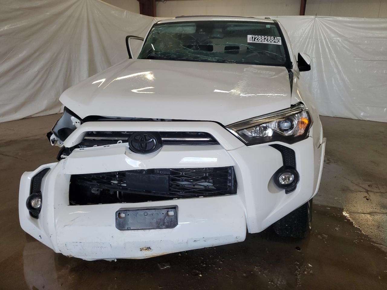 2022 Toyota 4Runner - Image 5