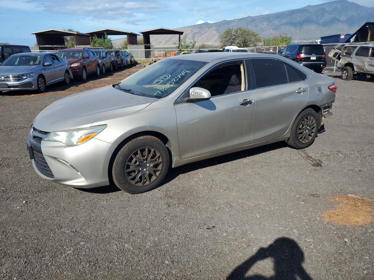 VIN 4T1BF1FK6HU343241 2017 TOYOTA CAMRY no.1