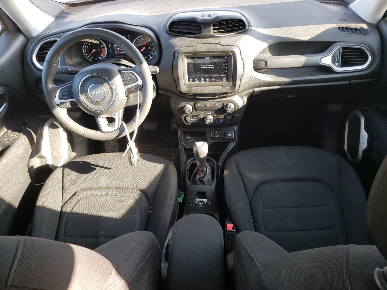 ZACCJABB2JPH14982 2018 Jeep Renegade Latitude