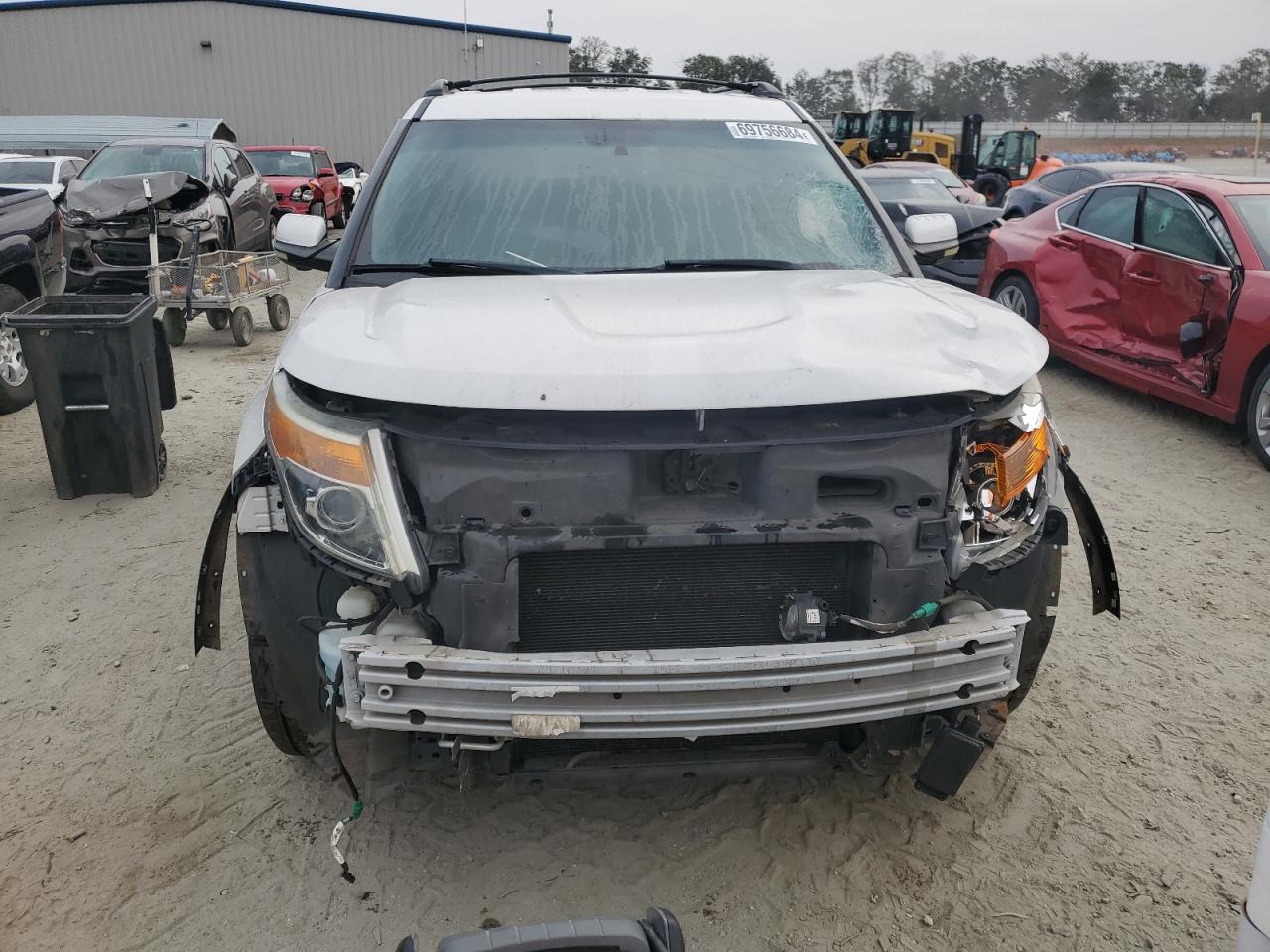 2011 Ford Explorer - Image 5