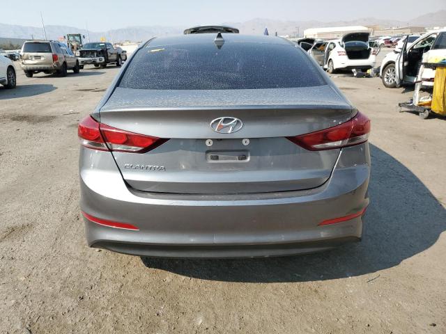  HYUNDAI ELANTRA 2018 Серебристый