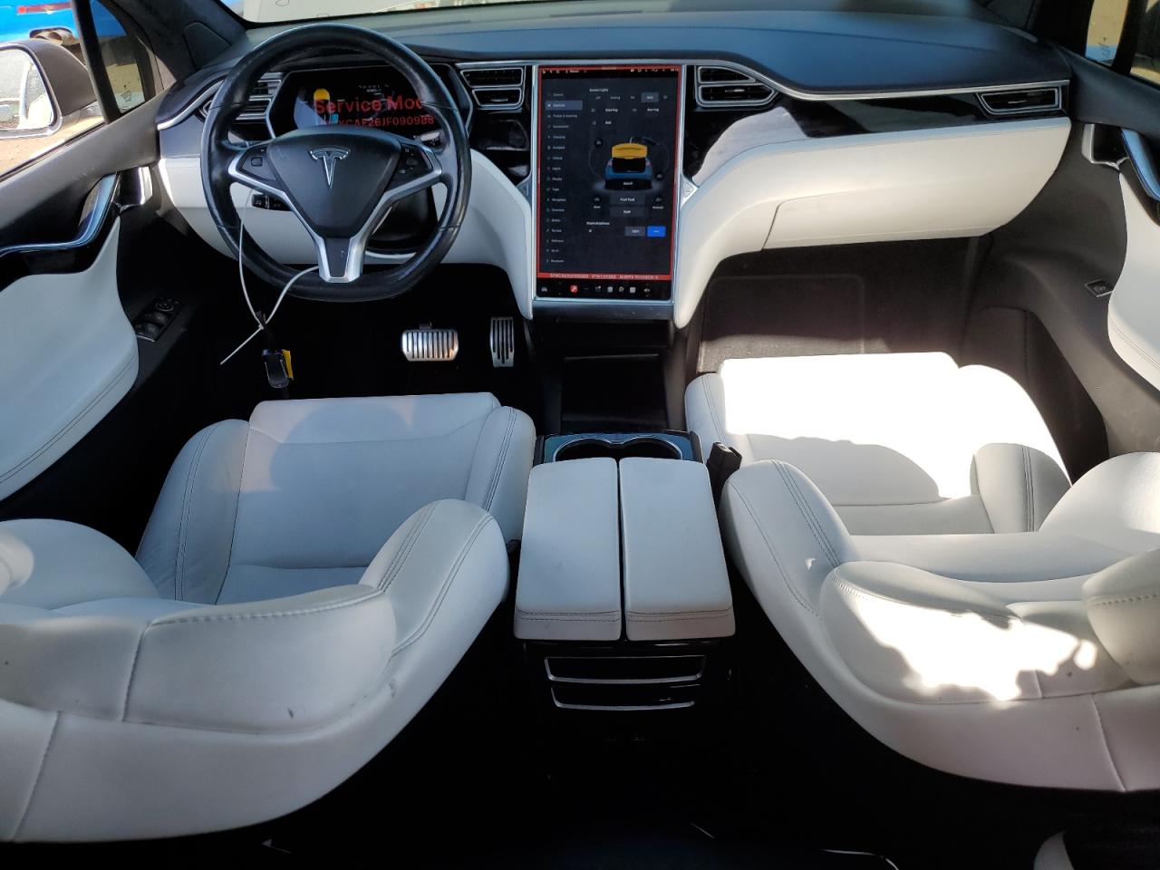 5YJXCAE26JF090988 2018 Tesla Model X