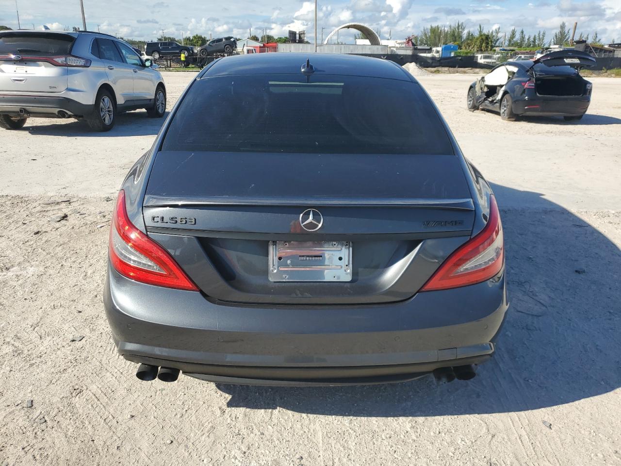 WDDLJ9BBXEA098250 2014 Mercedes-Benz Cls 550 4Matic