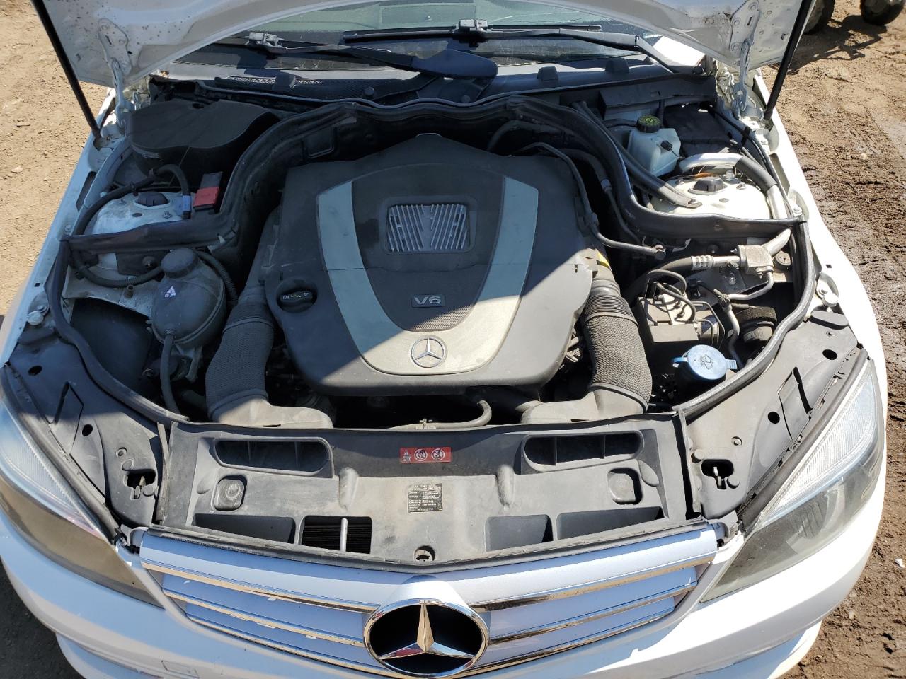 WDDGF8BB8BR156642 2011 Mercedes-Benz C 300 4Matic