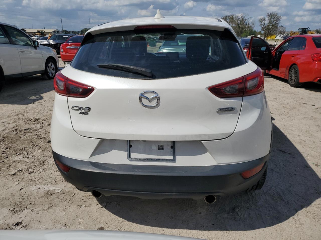 JM1DKFD75J0312466 2018 Mazda Cx-3 Grand Touring