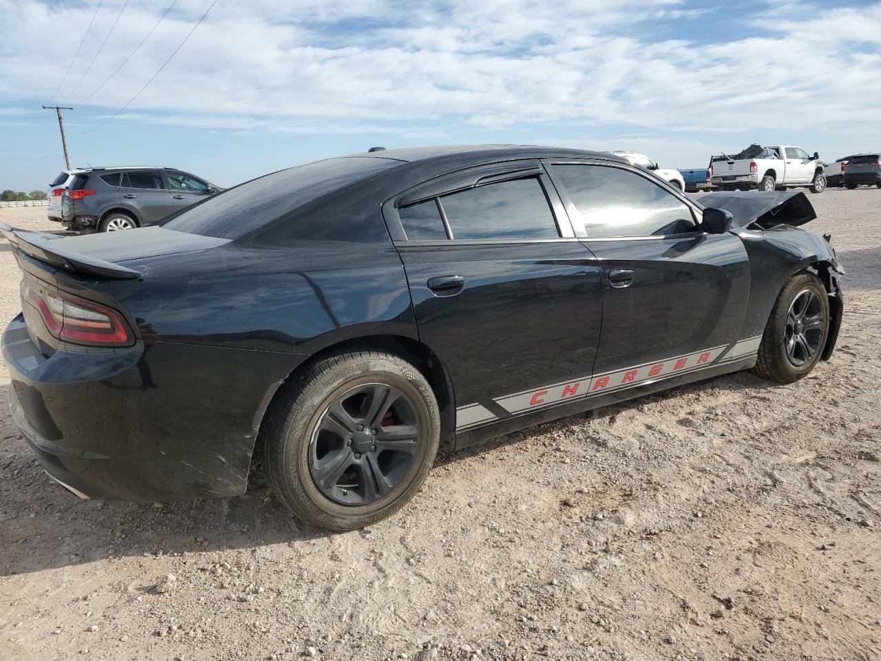 VIN 2C3CDXBG5KH655746 2019 DODGE CHARGER no.3