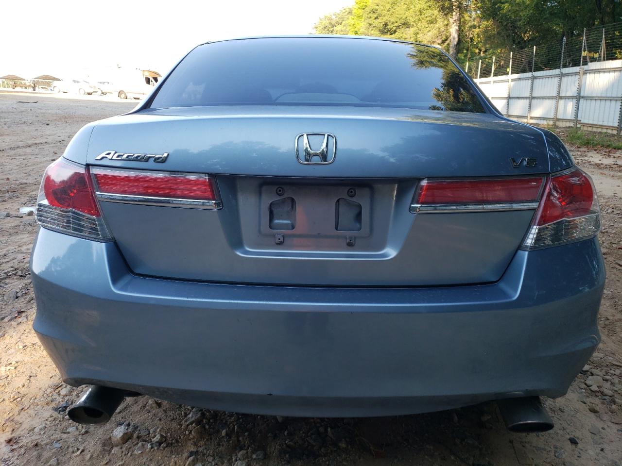 1HGCP3F74BA007403 2011 Honda Accord Ex