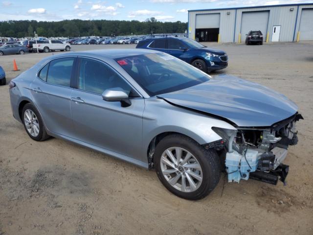 4T1C11AK8NU015468 Toyota Camry LE 4