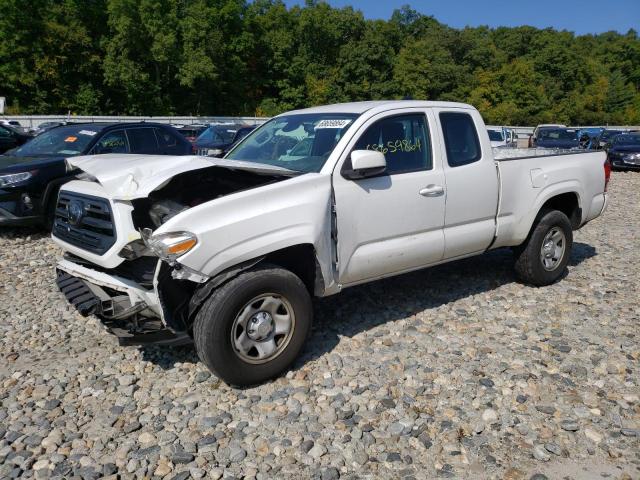  TOYOTA TACOMA 2018 Biały