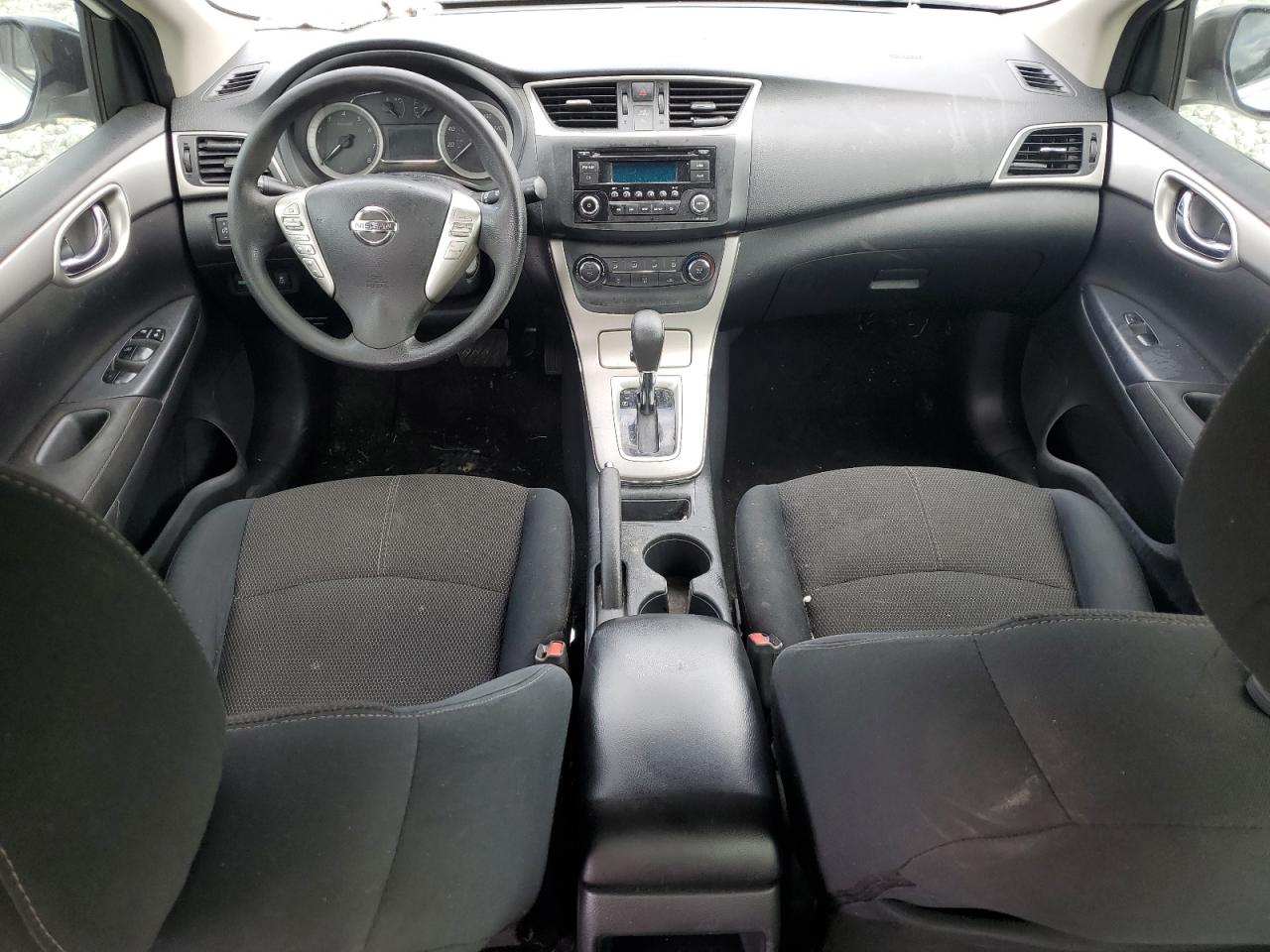 2015 Nissan Sentra - Image 8