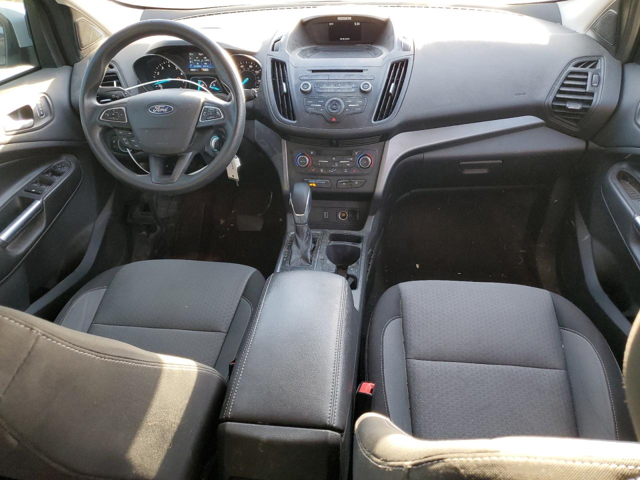 1FMCU9GD4JUA91567 2018 Ford Escape Se