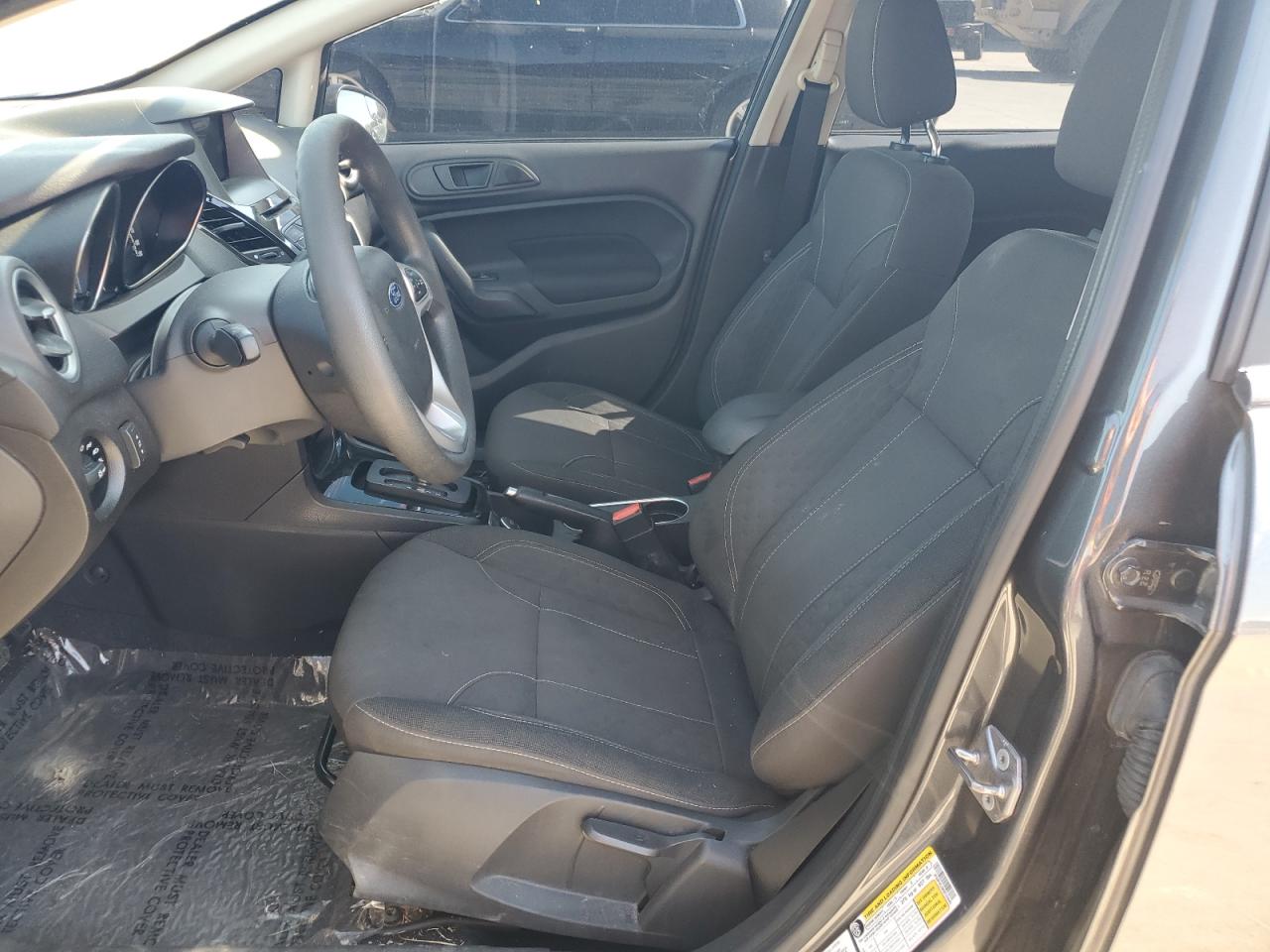 2019 Ford Fiesta Se VIN: 3FADP4EJ0KM163646 Lot: 72435994