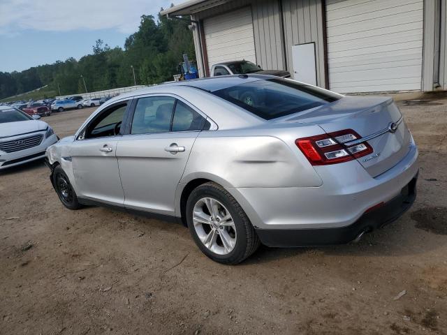 Седаны FORD TAURUS 2013 Белы