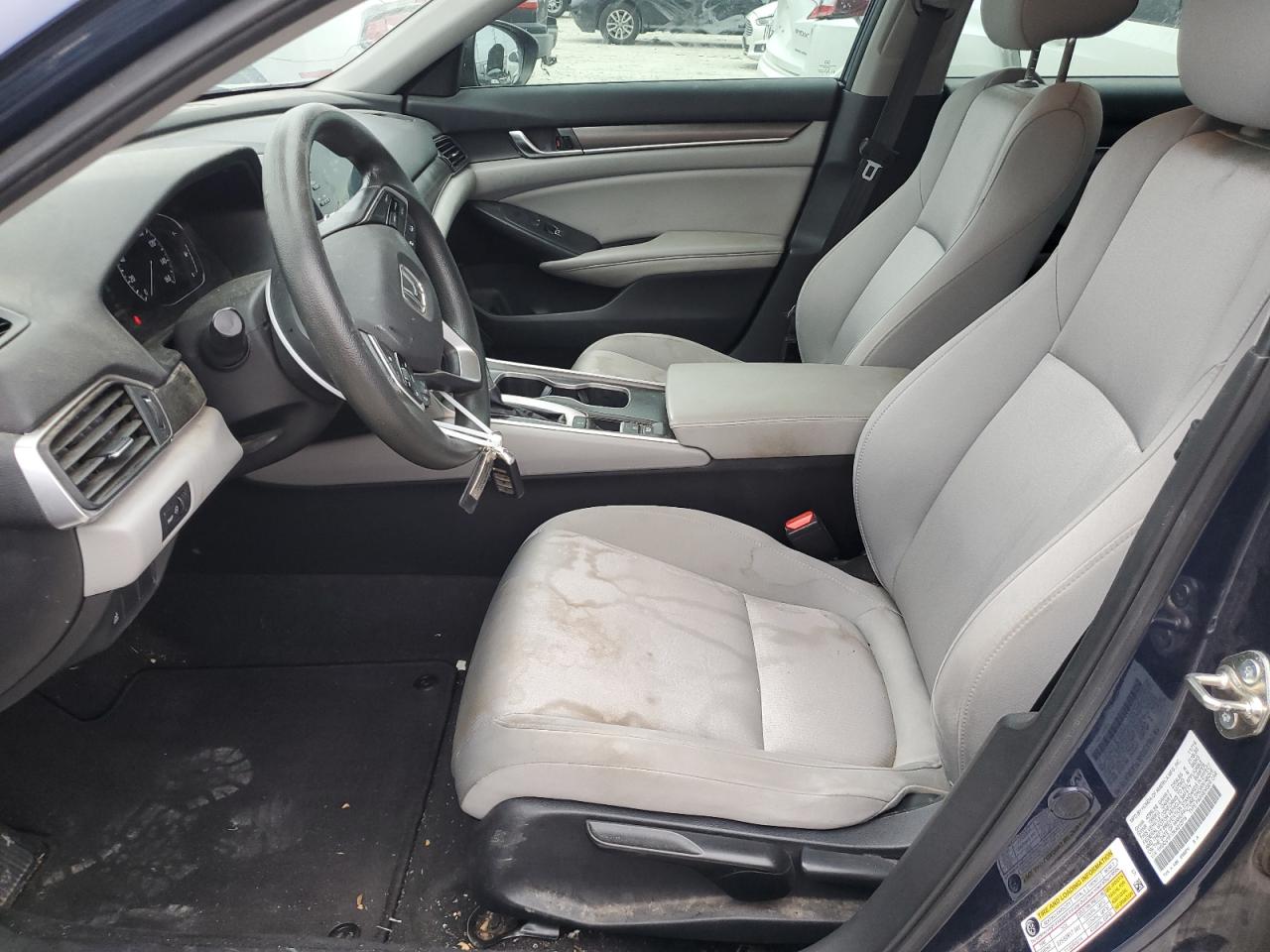 1HGCV1F13KA012016 2019 Honda Accord Lx