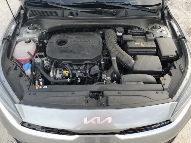 3KPF44AC3NE443403 Kia Forte GT 11