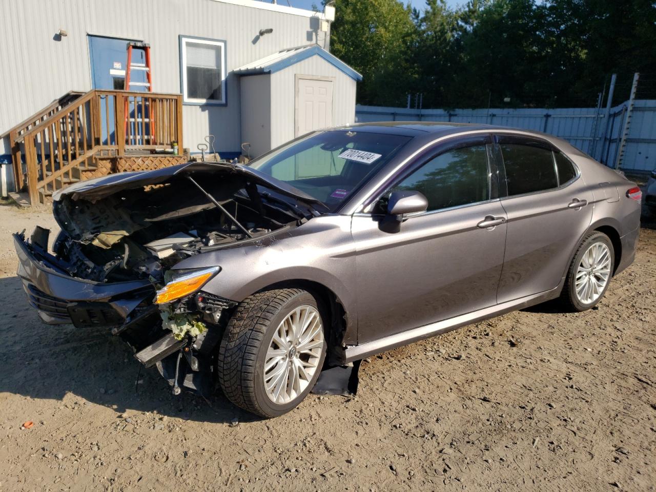 4T1B11HK2JU053760 2018 TOYOTA CAMRY - Image 1