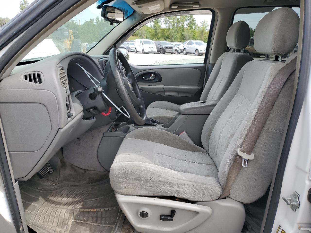 1GNDS13S252285625 2005 Chevrolet Trailblazer Ls