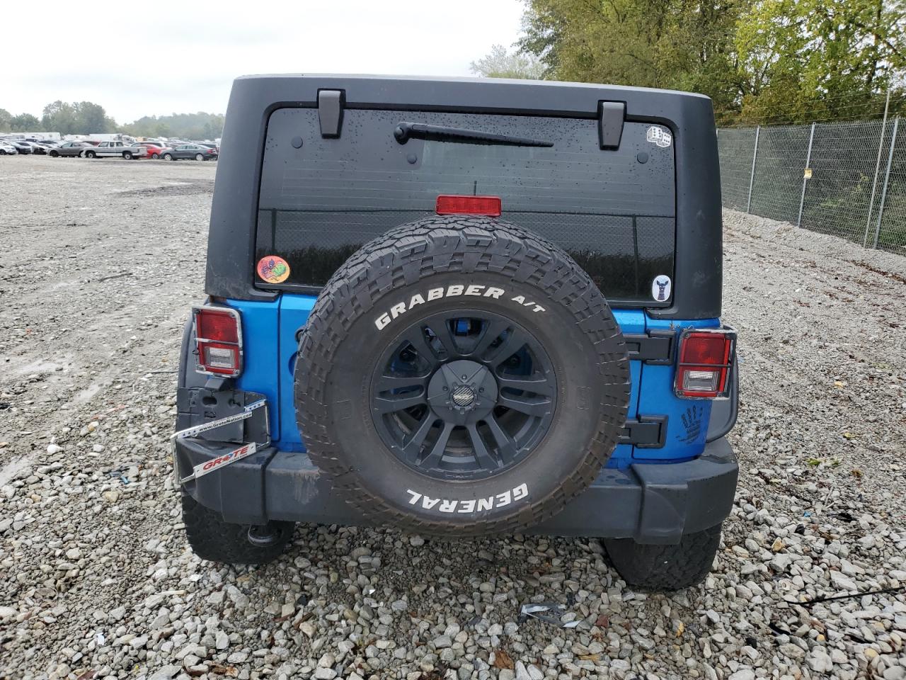 2015 Jeep Wrangler Unlimited Sport VIN: 1C4BJWDG5FL726086 Lot: 73376114