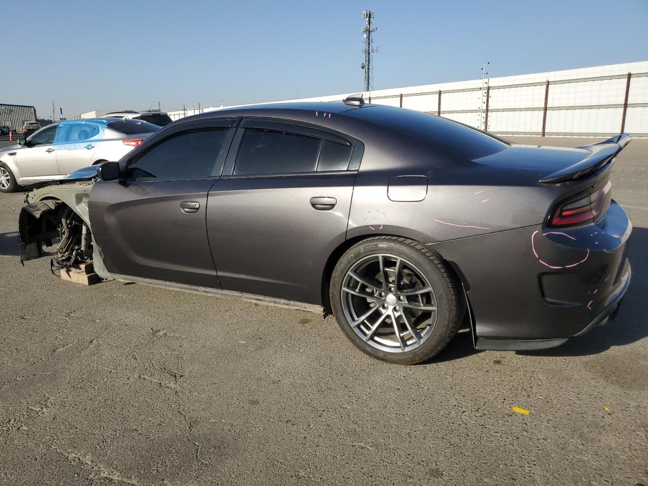 2C3CDXCT9KH598057 2019 DODGE CHARGER - Image 2