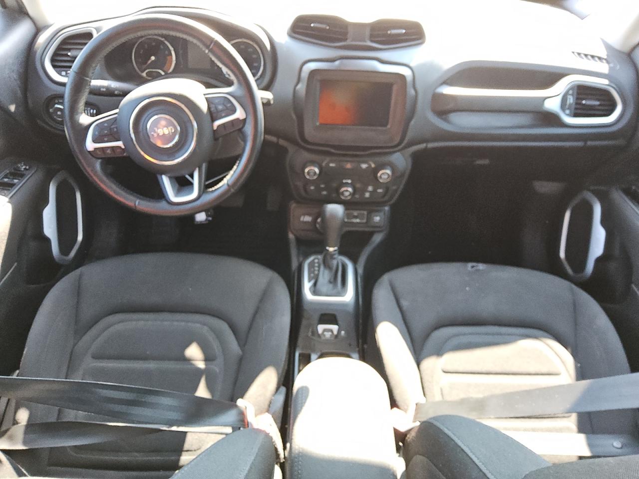 ZACNJBBB1KPJ75557 2019 Jeep Renegade Latitude