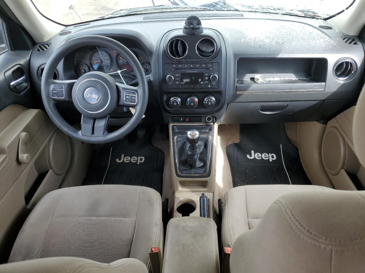 2016 Jeep Liberty (Patriot) - Image 8