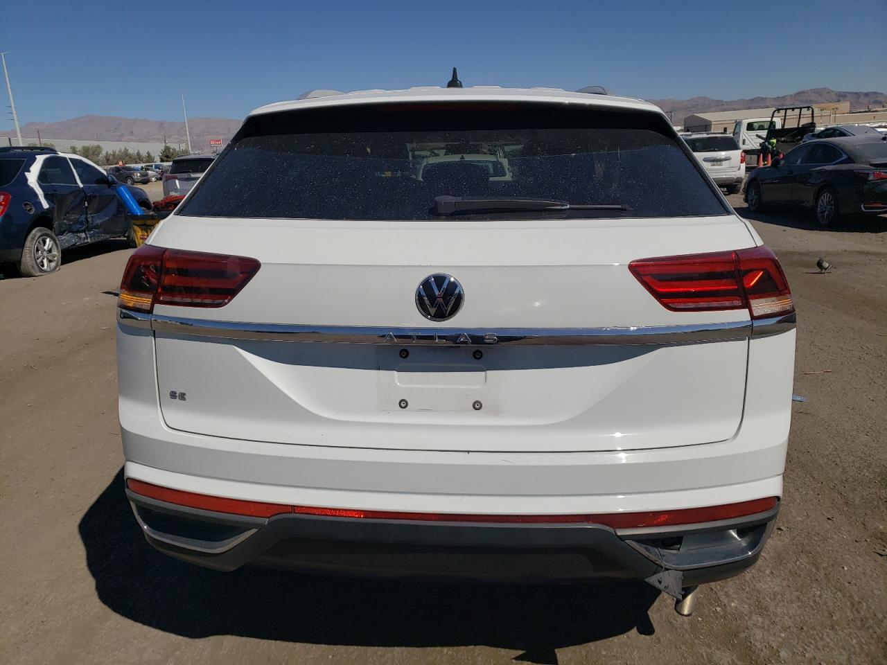 1V2DC2CA5NC203530 2022 Volkswagen Atlas Cross Sport Se